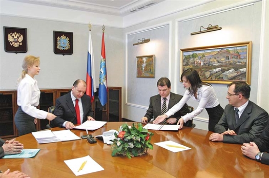 Соглашение подписали Владимир Артяков и Андрей Реус