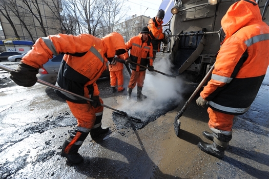 208 участков дорожного полотна в январе этого года отремонтированы методом так называемого "холодного асфальта"