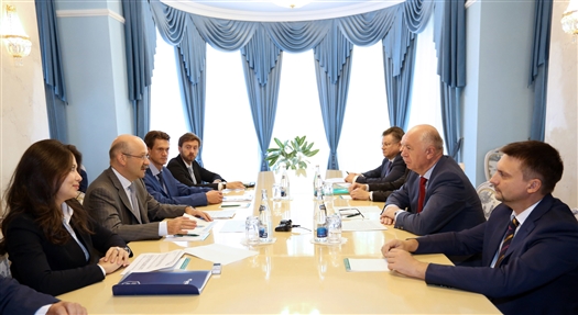 Михаил Задорнов: "Я вижу позитивные изменения в экономике Самарской области" 