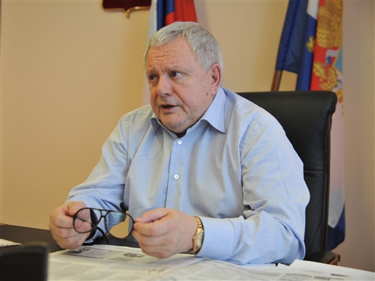 Константин Титов предложил провести в Самарской области выездное заседание комитета Совета Федерации 