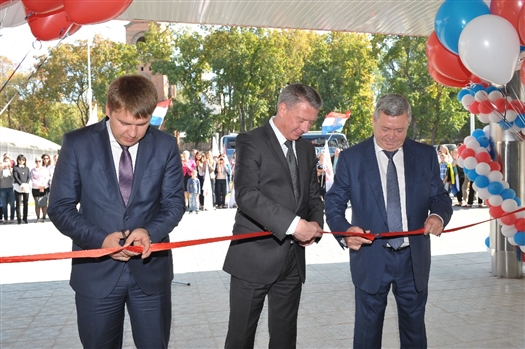 В Самаре торжественно открыли спортивный комплекс "МТЛ Арена 2"