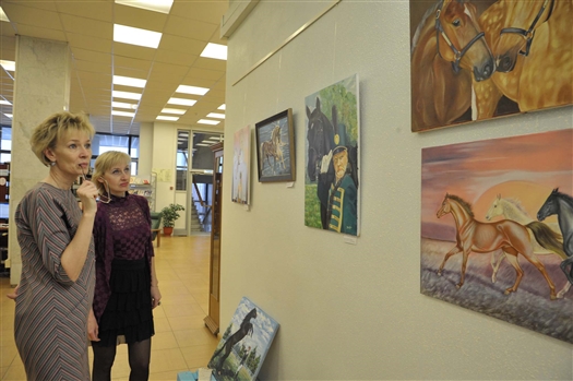 В Тольятти стартовал выставочный благотворительный проект "АртZоо: краски жизни"