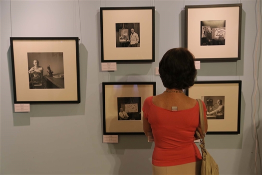 В Музее модерна открылась выставка французского фотографа Мишеля Сима