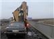 Пожилой водитель "Волги" врезался в погрузчик в Самарской области