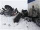 В Самарской области водитель фуры снес с дороги трактор "Белорус" и дорожную машину