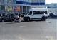 В Тольятти автомобилистка на Lada Priora не разъехалась с микроавтобусом