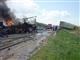 При столкновении грузовиков в Сергиевском районе в кабине сгорел водитель