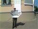 Потерпевший по делу Владимира Липова устроил одиночный пикет у здания суда 