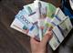 В самарском банке 570 тыс. руб. заменили на билеты "банка приколов"