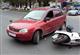 В Тольятти на ул. Дзержинского водитель Lada Kalina столкнулся с мотоциклистом