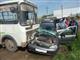 В Кинельском районе водитель автобуса въехал в Lada, пострадал младенец
