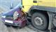 Водитель легковушки влетел под грузовик и погиб в Самарской области